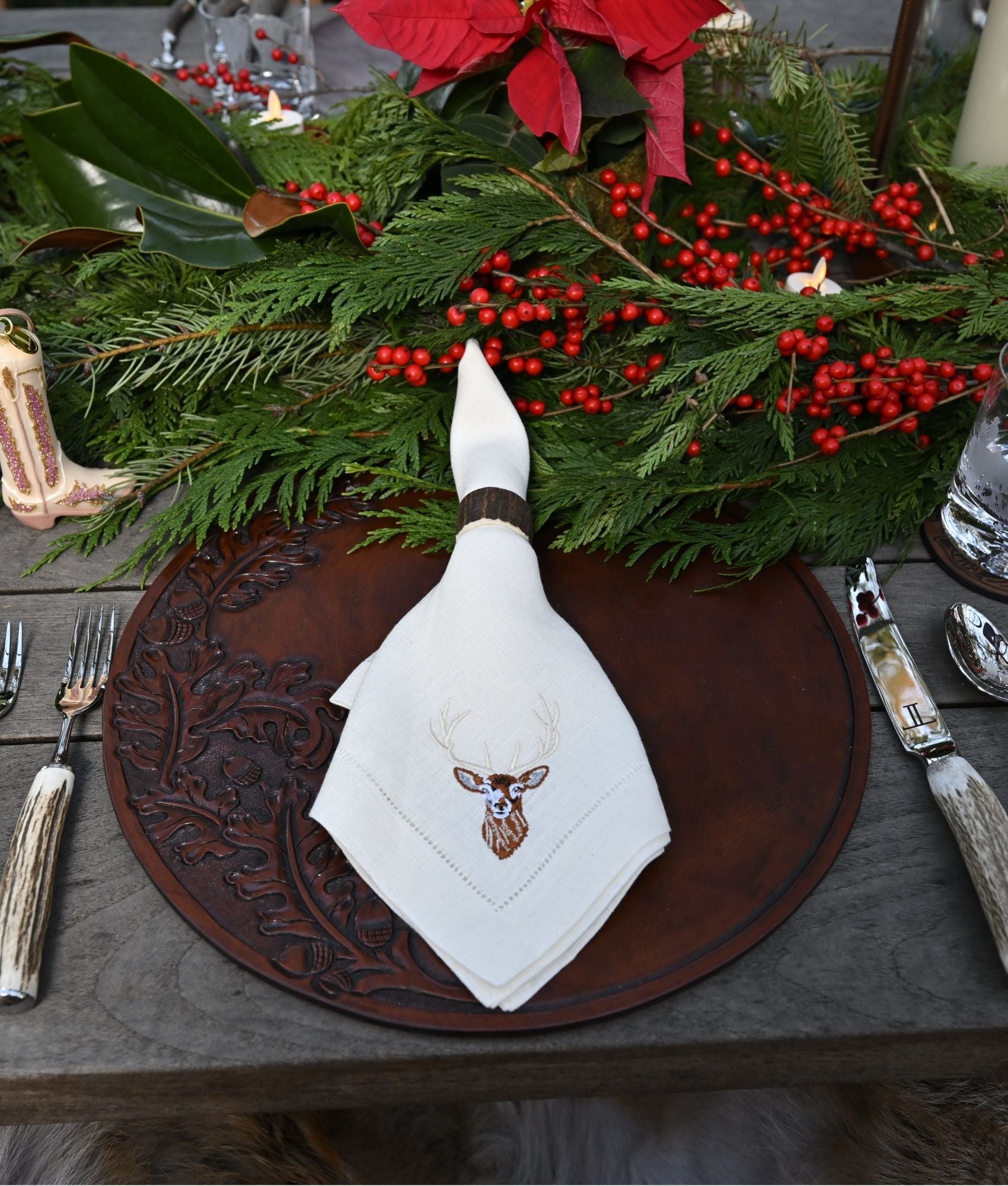 Stag Dinner Napkins - Set of Four :: Ecru - Image 6