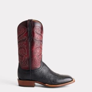 Lance :: Black + Black Cherry