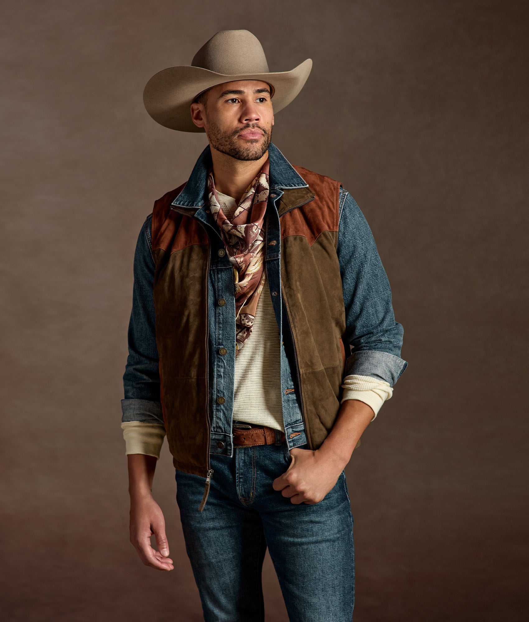 Diamondback Scarf :: Taupe - Image 2