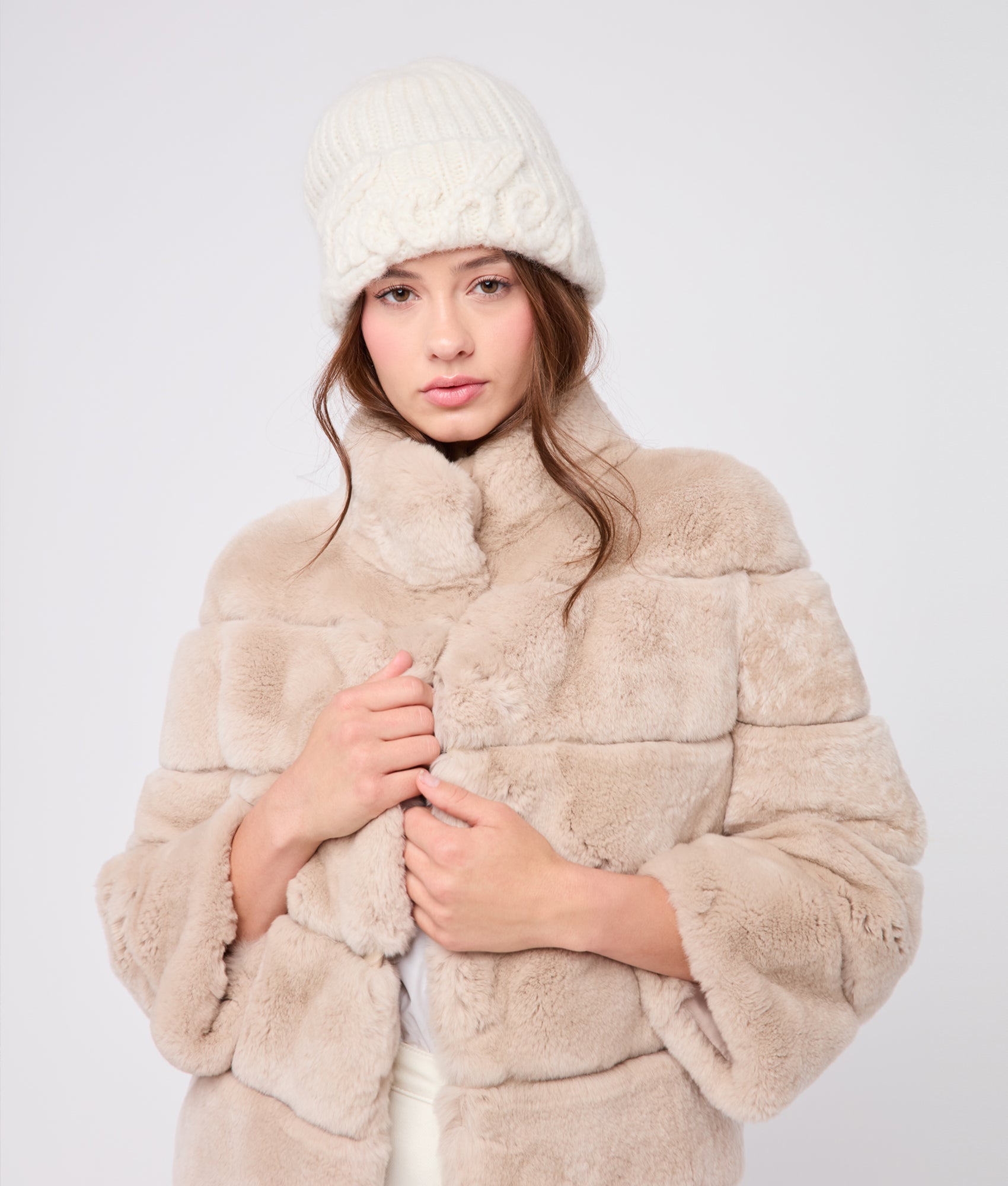 Script Knitted Beanie :: Cream - Image 4