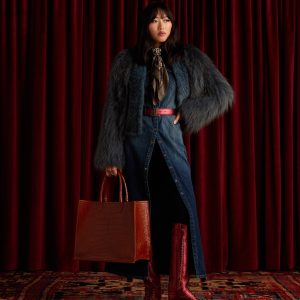 Women's Black Cherry Look 03